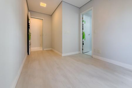 Apartamento para alugar com 75m², 2 quartos e 1 vagaSuíte 1