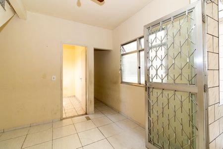 Apartamento para alugar com 62m², 2 quartos e sem vagaSala