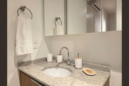 Apartamento para alugar com 25m², 1 quarto e sem vaga Apartamento para alugar com 25m², 1 quarto e sem vagaBanheiro da Suíte