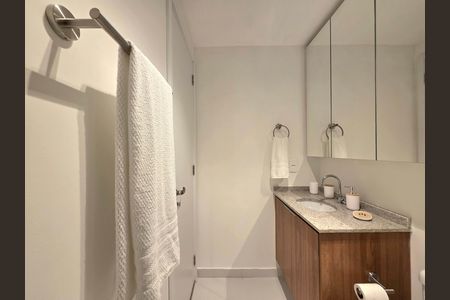 Apartamento para alugar com 25m², 1 quarto e sem vaga Apartamento para alugar com 25m², 1 quarto e sem vagaBanheiro da Suíte