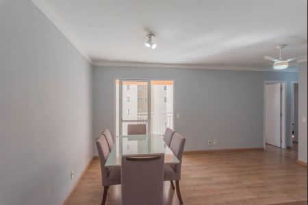 Apartamento para alugar com 75m², 3 quartos e 1 vagaSala