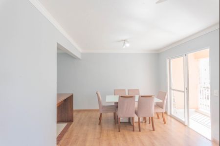 Sala de apartamento para alugar com 3 quartos, 75m² em Jardim Nova Europa, Campinas