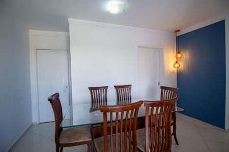 Apartamento para alugar com 70m², 2 quartos e 2 vagasSala 