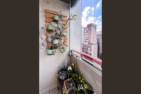 Apartamento para alugar com 48m², 1 quarto e 1 vagaVaranda