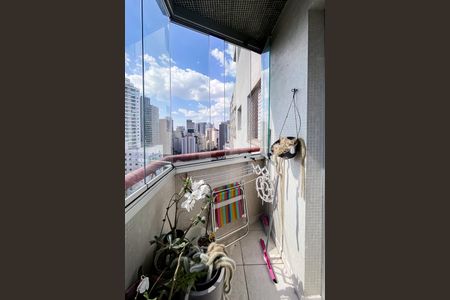 Apartamento para alugar com 48m², 1 quarto e 1 vagaVaranda