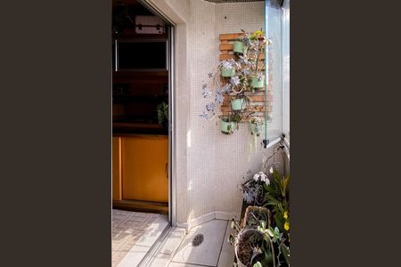 Apartamento para alugar com 48m², 1 quarto e 1 vagaVaranda