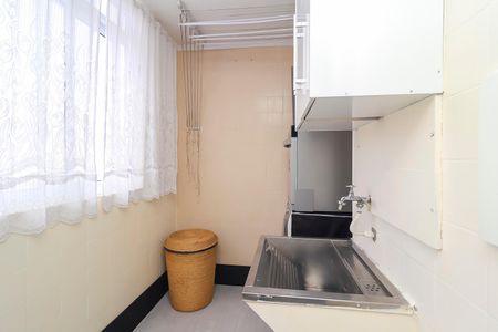 Apartamento à venda com 58m², 2 quartos e 1 vagaÁrea de Serviço