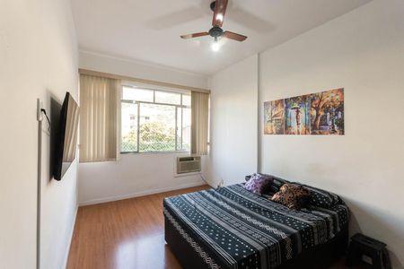 Apartamento à venda com 140m², 4 quartos e 1 vagaQuarto 1