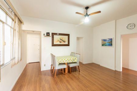 Apartamento à venda com 140m², 4 quartos e 1 vagaSala