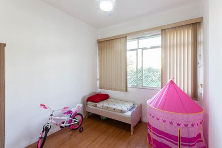 Apartamento à venda com 140m², 4 quartos e 1 vagaQuarto 2