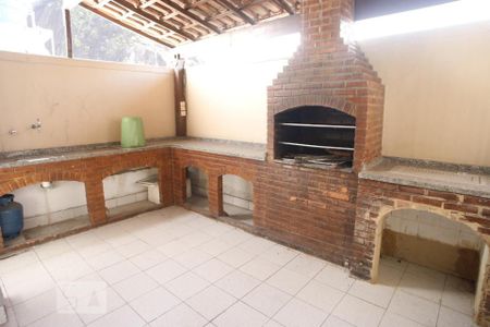 Apartamento à venda com 140m², 4 quartos e 1 vaga Apartamento à venda com 140m², 4 quartos e 1 vagaÁrea comum