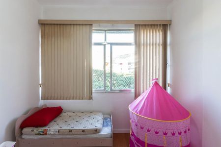 Apartamento à venda com 140m², 4 quartos e 1 vagaQuarto 2