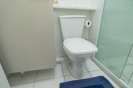 Apartamento à venda com 42m², 2 quartos e 1 vaga Apartamento à venda com 42m², 2 quartos e 1 vagaBanheiro