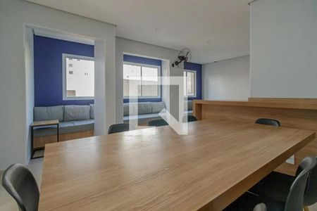Apartamento à venda com 42m², 2 quartos e 1 vaga Apartamento à venda com 42m², 2 quartos e 1 vagaÁrea comum - Salão de festas