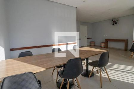 Apartamento à venda com 42m², 2 quartos e 1 vaga Apartamento à venda com 42m², 2 quartos e 1 vagaÁrea comum - Salão de festas