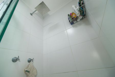 Apartamento à venda com 42m², 2 quartos e 1 vaga Apartamento à venda com 42m², 2 quartos e 1 vagaBanheiro
