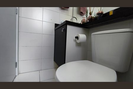 Apartamento à venda com 41m², 2 quartos e sem vaga Apartamento à venda com 41m², 2 quartos e sem vagaBanheiro