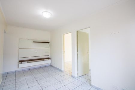 Sala de apartamento para alugar com 2 quartos, 59m² em Jardim Santo André, Santo André