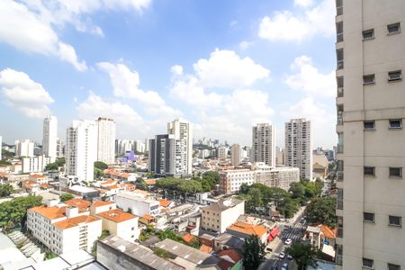 Apartamento para alugar com 28m², 1 quarto e sem vagaVaranda