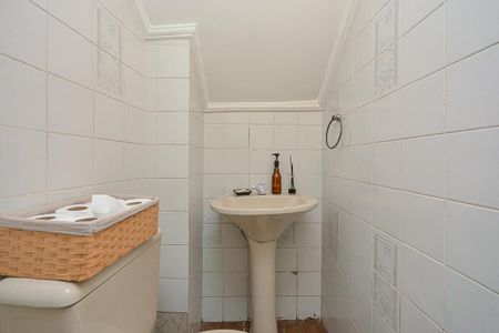Casa para alugar com 70m², 2 quartos e 1 vaga Casa para alugar com 70m², 2 quartos e 1 vagaLavabo