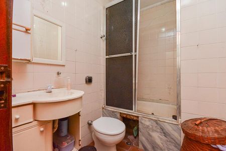 Casa para alugar com 70m², 2 quartos e 1 vaga Casa para alugar com 70m², 2 quartos e 1 vagaBanheiro