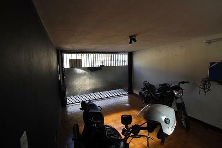 Casa à venda com 223m², 3 quartos e 2 vagas
