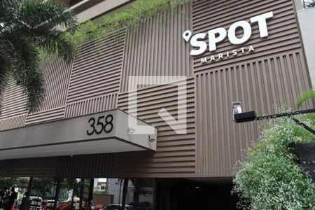 Apartamento para alugar com 70m², 1 quarto e 2 vagasFachada