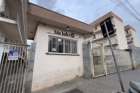 Apartamento para alugar com 60m², 2 quartos e 1 vaga Apartamento para alugar com 60m², 2 quartos e 1 vagaFachada com placa