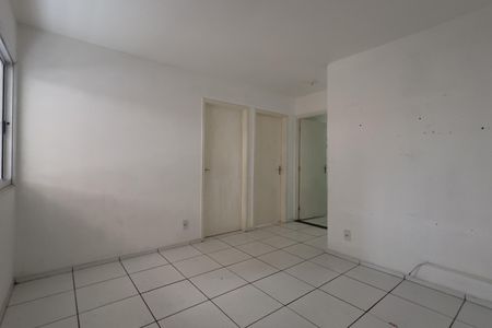 Sala de apartamento para alugar com 2 quartos, 60m² em Jardim Guilhermino, Guarulhos