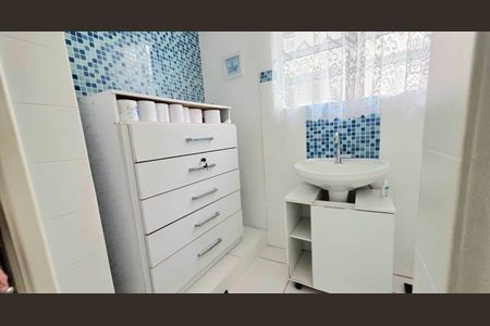 Casa à venda com 150m², 2 quartos e 6 vagasBanheiro