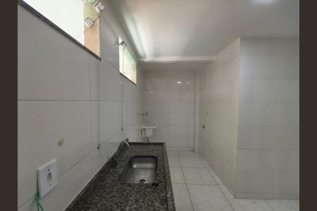 Cozinha e Área de Serviço de apartamento à venda com 1 quarto, 77m² em Jacarepaguá, Rio de Janeiro