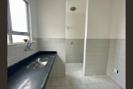 Apartamento à venda com 55m², 2 quartos e 1 vaga Apartamento à venda com 55m², 2 quartos e 1 vagaCozinha
