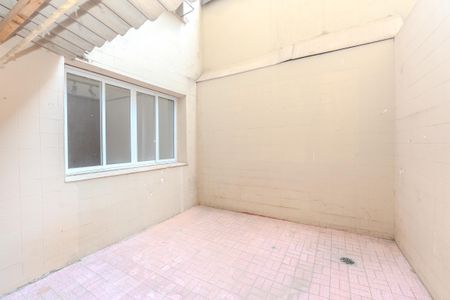 Apartamento à venda com 66m², 2 quartos e 1 vagaÁrea de Serviço