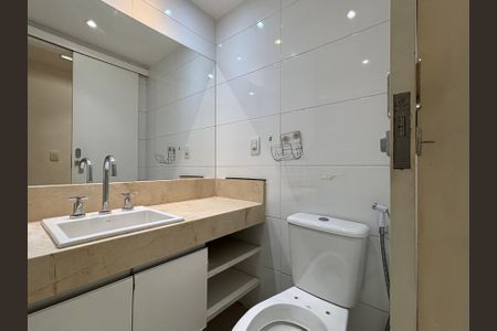 Apartamento para alugar com 95m², 3 quartos e 1 vagaBanheiro social 1