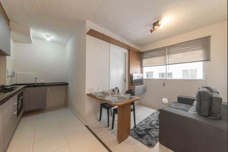 Sala de apartamento para alugar com 2 quartos, 32m² em Jardim Caravelas, São Paulo