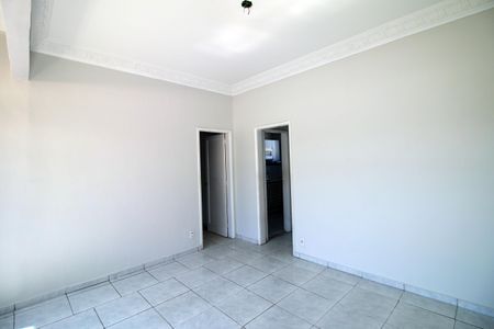 Sala de apartamento para alugar com 2 quartos, 63m² em Brás de Pina, Rio de Janeiro