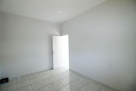 Quarto 1 de apartamento para alugar com 2 quartos, 63m² em Brás de Pina, Rio de Janeiro