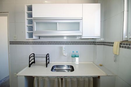 Apartamento para alugar com 63m², 2 quartos e sem vagaCozinha