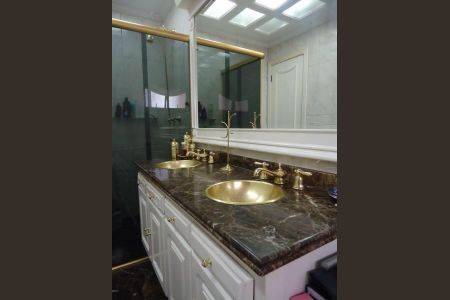 Apartamento à venda com 208m², 4 quartos e 3 vagas