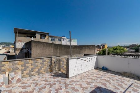 Varanda da Kitnet de kitnet/studio para alugar com 0 quarto, 60m² em Olaria, Rio de Janeiro