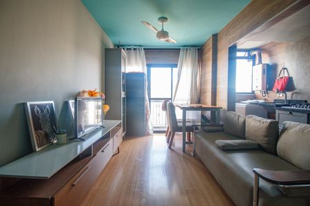 Sala de apartamento para alugar com 2 quartos, 64m² em Praça da Bandeira, Rio de Janeiro