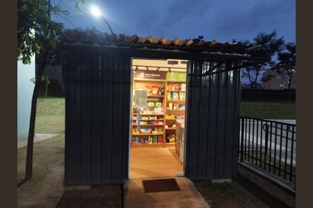 Apartamento para alugar com 52m², 2 quartos e sem vaga Apartamento para alugar com 52m², 2 quartos e sem vagaMercado