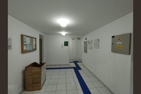 Apartamento para alugar com 52m², 2 quartos e sem vaga Apartamento para alugar com 52m², 2 quartos e sem vagaHall de entrada