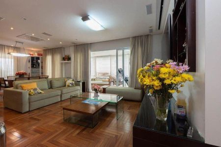 Apartamento à venda com 223m², 4 quartos e 4 vagas