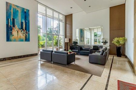 Apartamento à venda com 4 quartos, 223m² em Vila Romana, São Paulo