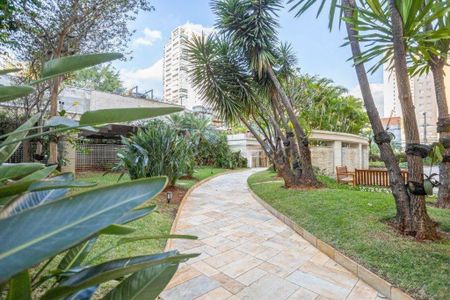 Apartamento à venda com 223m², 4 quartos e 4 vagas