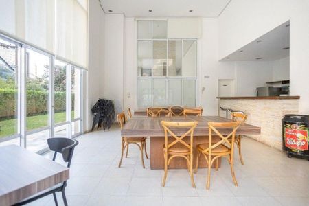 Apartamento à venda com 223m², 4 quartos e 4 vagas