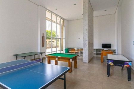 Apartamento à venda com 4 quartos, 223m² em Vila Romana, São Paulo