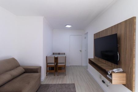 Sala de apartamento para alugar com 2 quartos, 42m² em Água Verde, Curitiba