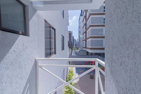 Apartamento para alugar com 42m², 2 quartos e sem vagaVaranda da Sala